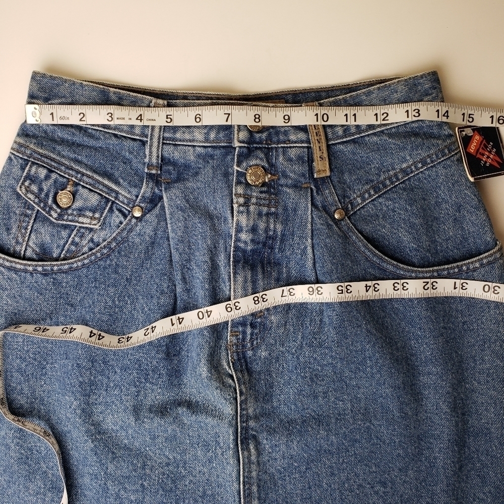 Vintage levis jean skirt - Picture 11 of 16